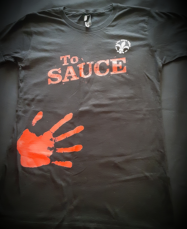 To Sauce T-shirt with hand print and flor de lis